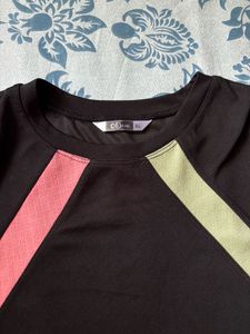Stylish Black Crop T-Shirt