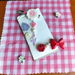 PRICE DROP 🎀 Kawaii Hair Clips 🍥