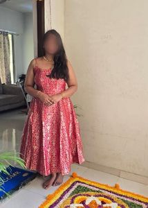 Elegant Brocade Ethnic Gown