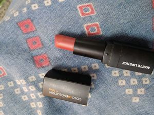 pink lipstick