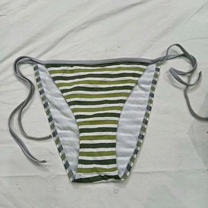 Striped🤎 Bikini Bottom