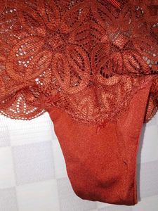 (1300)Red Lace Panties