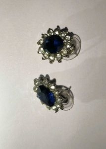 Elegant Blue Stone Necklace &amp; Earrings Set