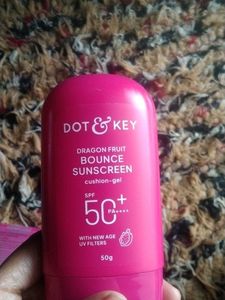 Dot &amp; Key Dragon Fruit Bounce Sunscreen SPF 50+