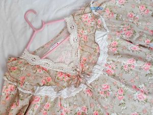 Charming Floral Print Pajama Set