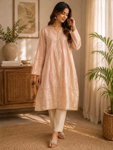 Elegant Pink Brocade Kurta