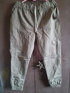 Women's Cargo Jogger Pants