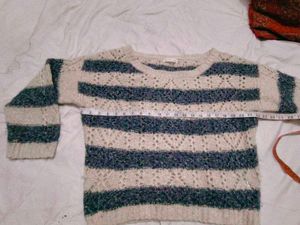 Very Beautiful Curesia Crop Top
