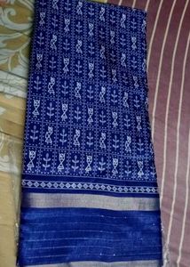 New Mrignayni  Blue Printed Saree With Blouse Piec