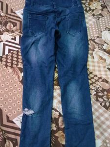 Stylish Embellished Blue Denim Jeans