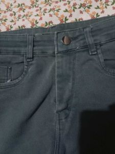 Stylish Grey Skinny Fit Jeans
