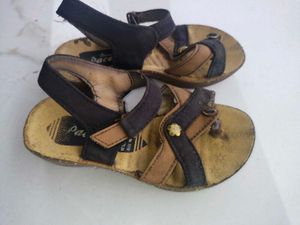 Kids' Brown &amp; Black Sandals