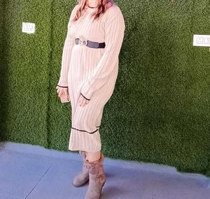 Cozy Ribbed Knit Midi Dress