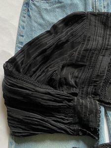 Black Lace Detail Cropped Blouse