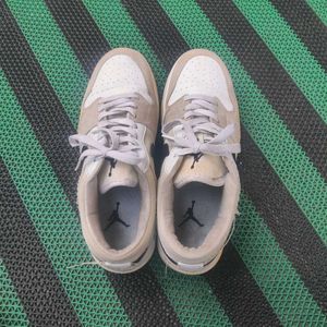 Air Jordan 1 Retro Low EX Coconut Milk