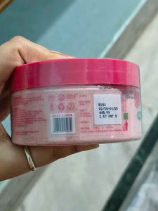 mCaffeine Brightening Raspberry Body Scrub