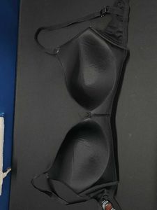 Black unwired bra - 36D