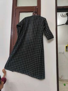 Stylish Black &amp; White Checked jacket 🧥