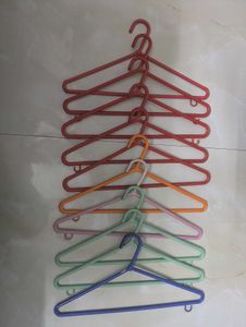 Assorted plastic hangers 10
