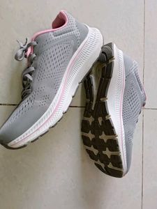 Gray Running Shoes with Pink Accents