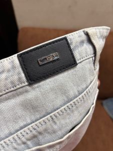 Light Wash Denim Jeans