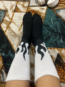 🔥 Flame Pattern Crew Socks