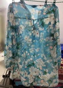 Blue Floral Print Tunic Top