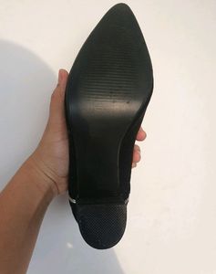 Block Pumps Heels