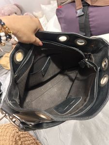 Chic Black Leather Bucket Bag
