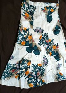 🌸 Floral printed Skirt | Never Worn