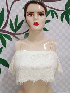 (459)Lace Off-Shoulder Crop Top