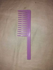 Lavender Wide Tooth Comb