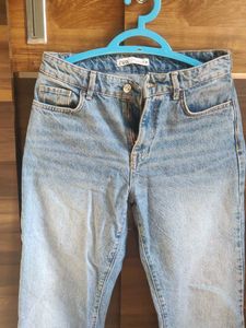 Zara Blue Wash Mid Rise Straight Leg Jeans