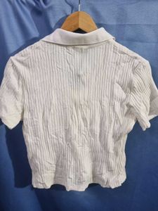 H&amp;M White Button-Up Crop Top