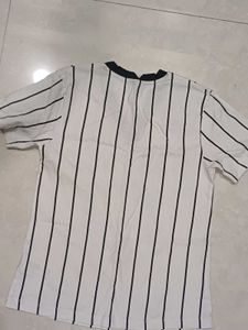 oversized t-shirt cool Harvard striped tee