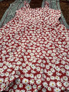 Red Daisy Print Mini Dress