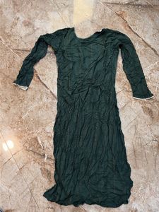 Elegant Teal Kurta with Intricate Neckline