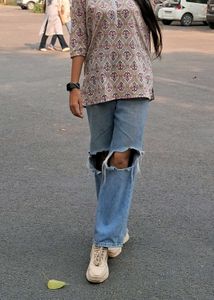 Distressed Light Wash Wide Leg Jeans