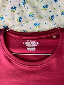 Men Maroon Black Colorblocked Slim Fit T-shirt