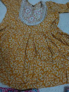 Cute women Printed Cotton top