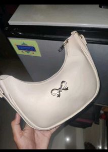 cute pinteresty hand Bag with Bow