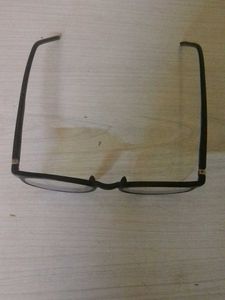 Round eyeglasses frames
