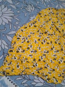 Cute Yellow Floral Top
