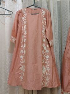 Peach farshi set