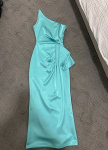 Elegant One Shoulder Teal Satin Gown