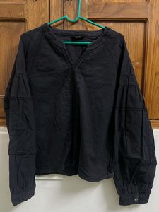 Black V-Neck Puff Sleeve Top