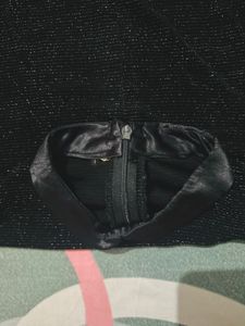 Black Collar Design Top