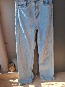 Light Wash Wide Leg Jeans
