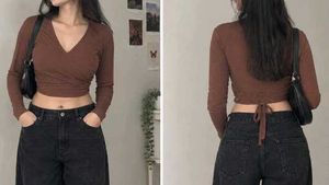 Brown Ribbed Wrap Long Sleeve Top