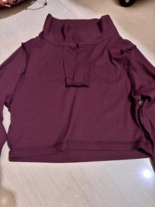 Maroon Collared Crop Top